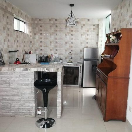 Complete Apartment, Services Included, Wifi, Netflix Lima Luaran gambar