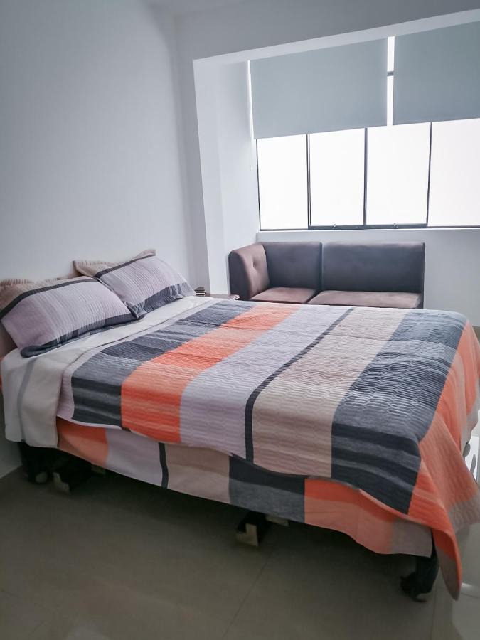 Complete Apartment, Services Included, Wifi, Netflix Lima Luaran gambar