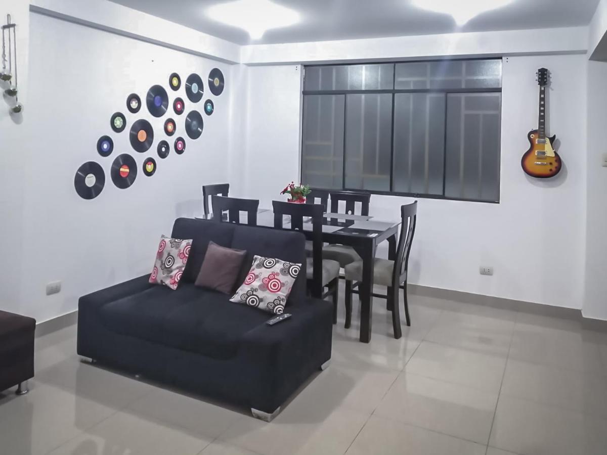 Complete Apartment, Services Included, Wifi, Netflix Lima Luaran gambar