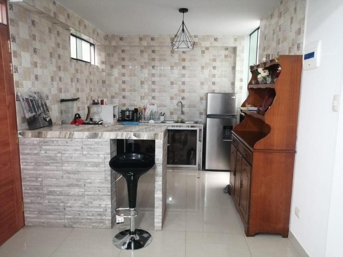 Complete Apartment, Services Included, Wifi, Netflix Lima Luaran gambar